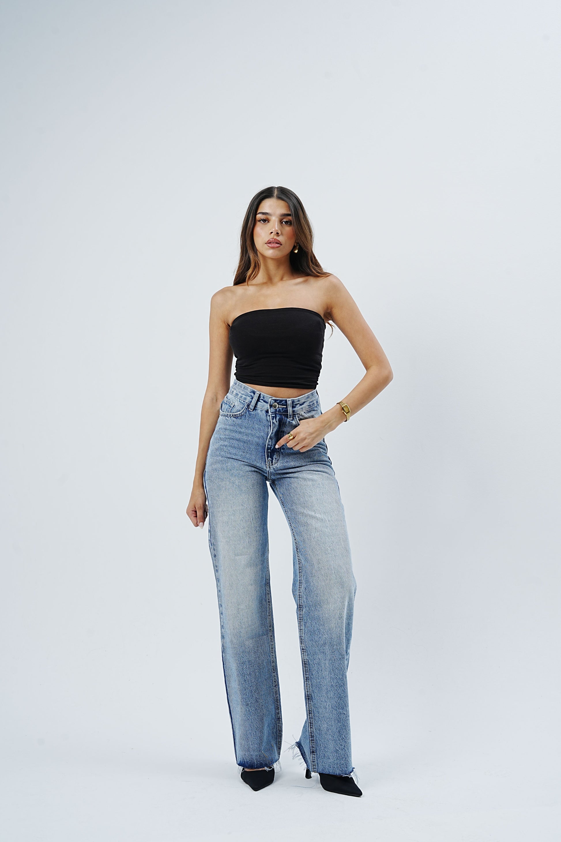 Cutout Leg