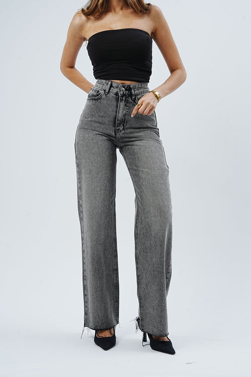 Cutout Leg